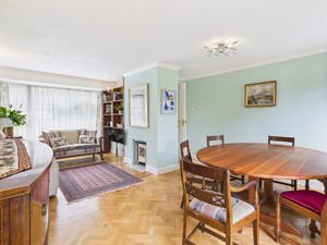 Dining Room- click for photo gallery